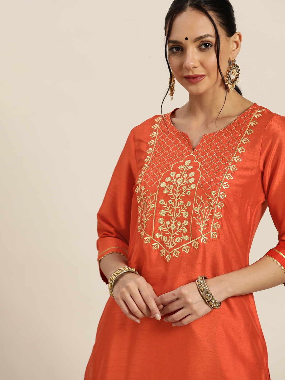 

Sangria Women Orange & Golden Yoke Design Straight Kurta