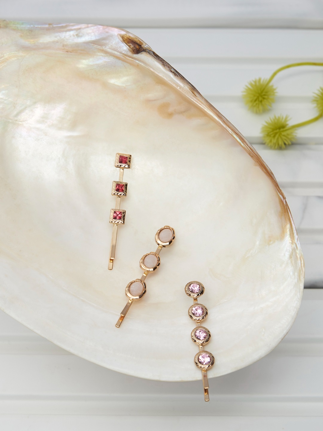 

AMI Women Gold & Pink Set of 3 Embellished Bobby Pins