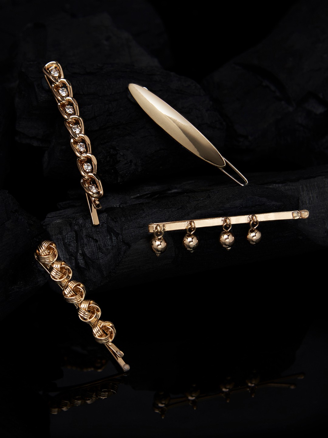 

AMI Women Gold Set of 4 Embellished Bobby Pins