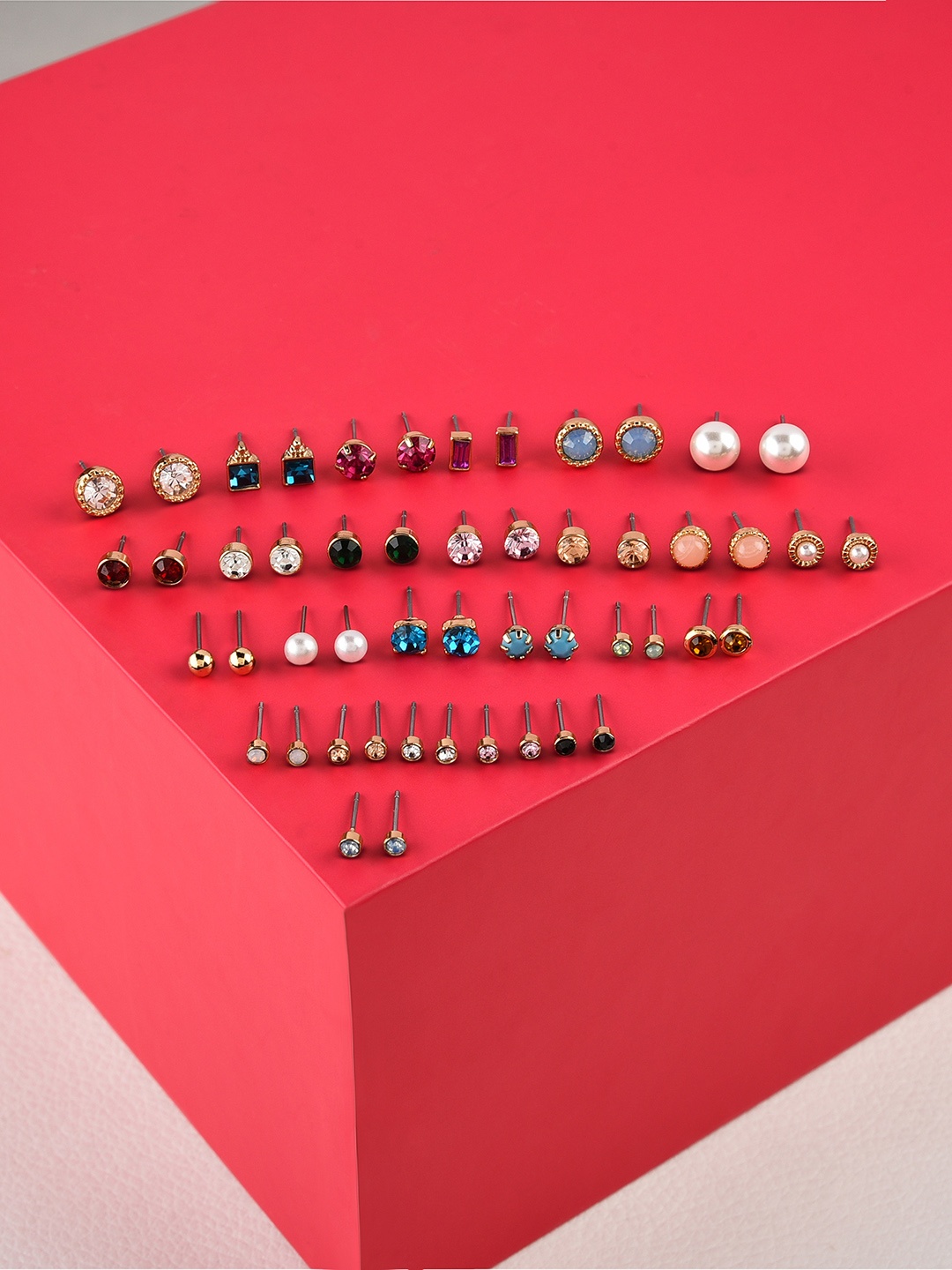 

Set Of 25 Multicolor Contemporary Studs Earring, Multi
