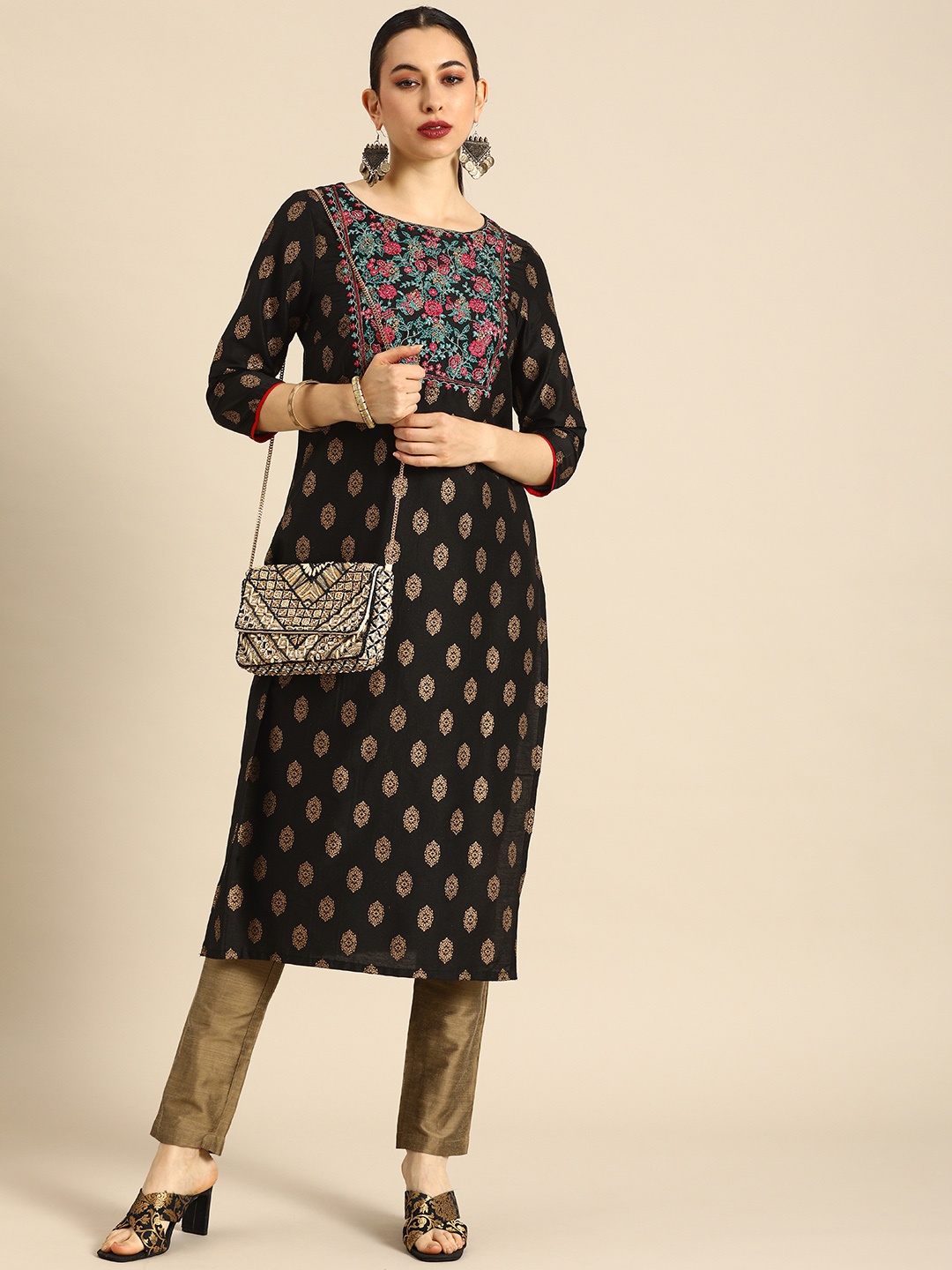 

Anouk Women Black & Green Embroidered Kurta