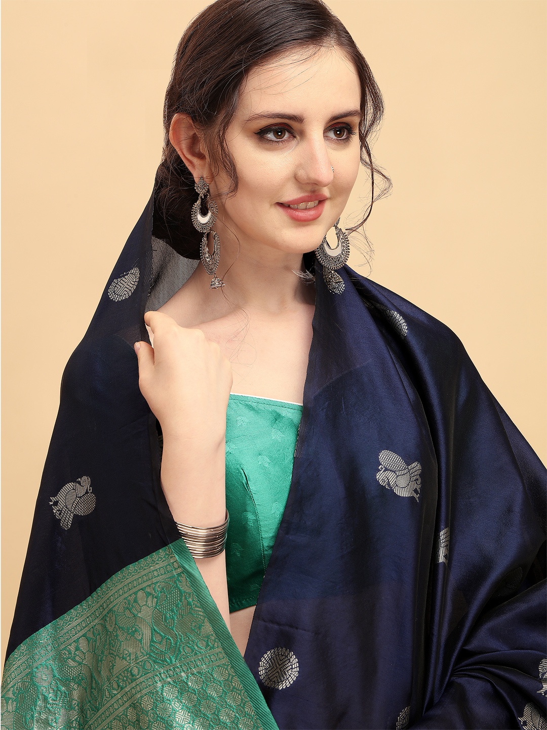 

Sangria Navy Blue & Silver Ethnic Motifs Silk Blend Banarasi Saree