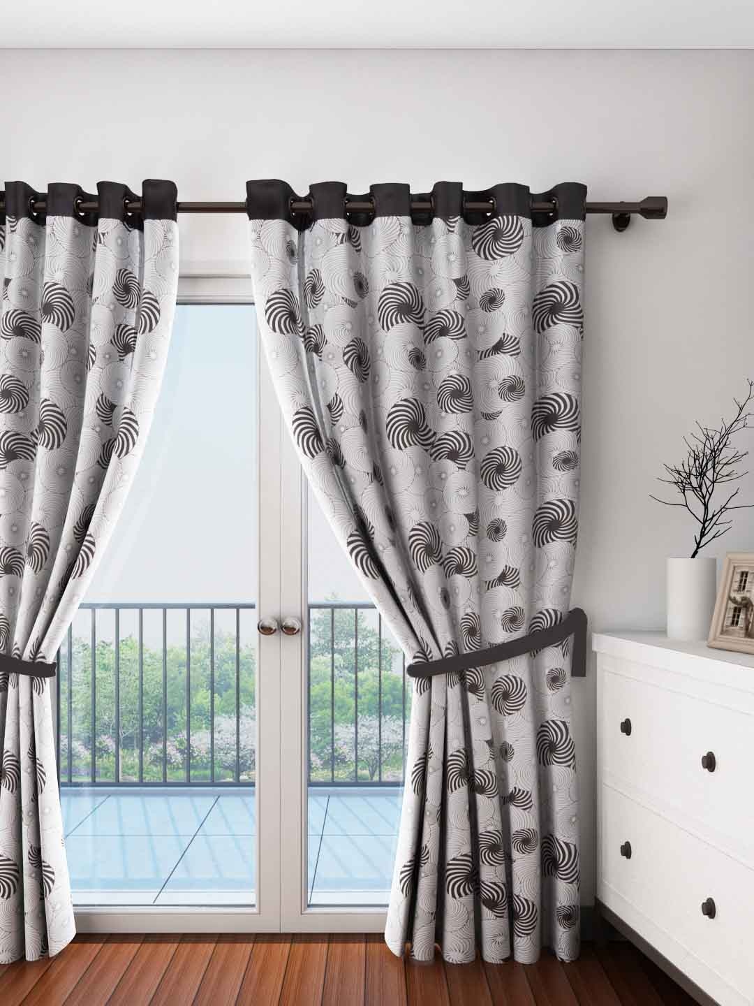 

SWAYAM White & Black Single Door Curtain