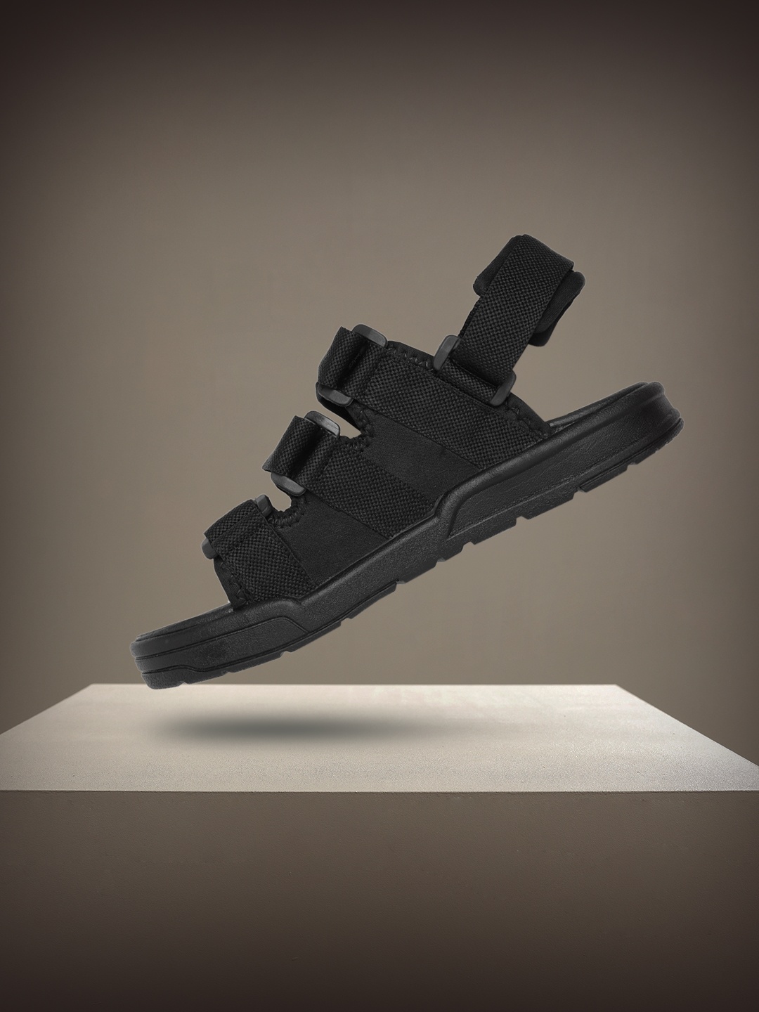 

HRX by Hrithik Roshan Men Hook & Loop Athleisure Sandal, Black