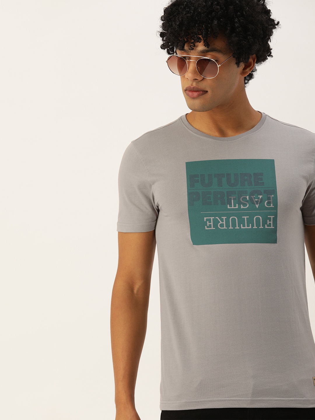 

PETER ENGLAND UNIVERSITY Men Grey Typography Printed Slim Fit Pure Cotton T-shirt