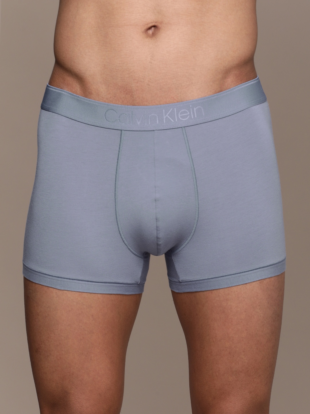 

Calvin Klein Underwear Men Blue Solid Trunk NB2908C4I