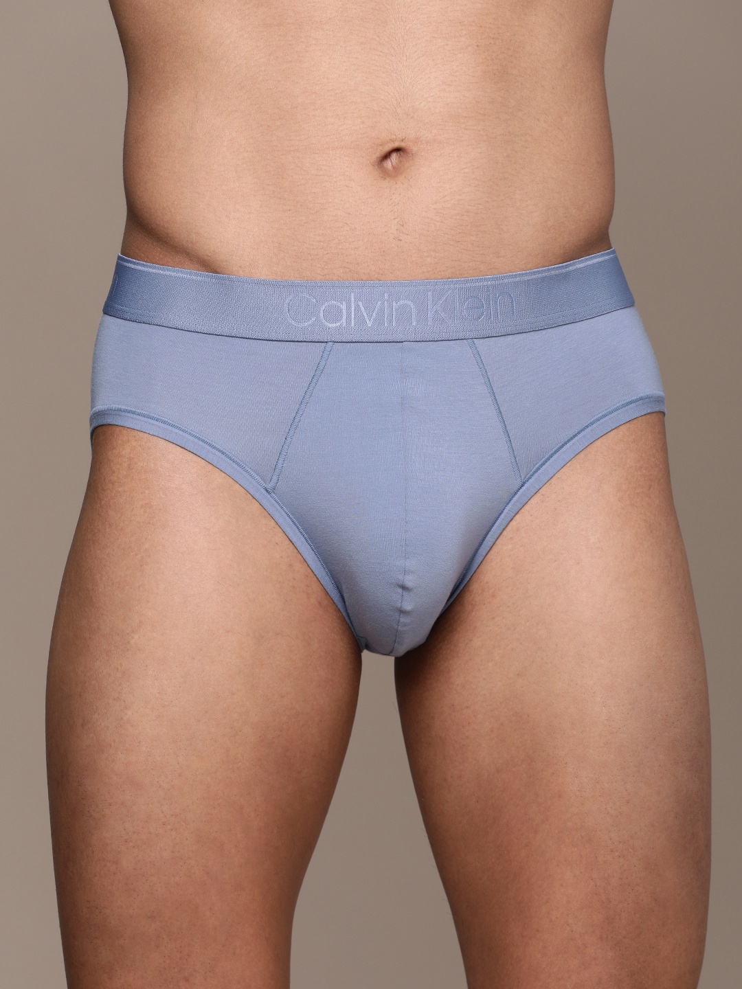 

Calvin Klein Underwear Men Blue Solid Briefs NB2907C4I