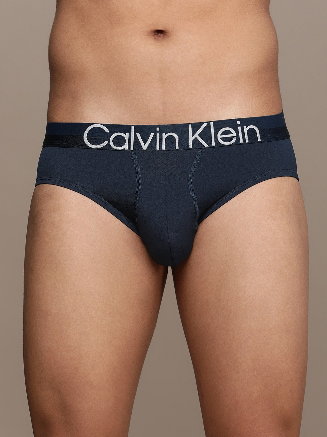 

Calvin Klein Underwear Men Navy Blue Solid Briefs NB29738SB