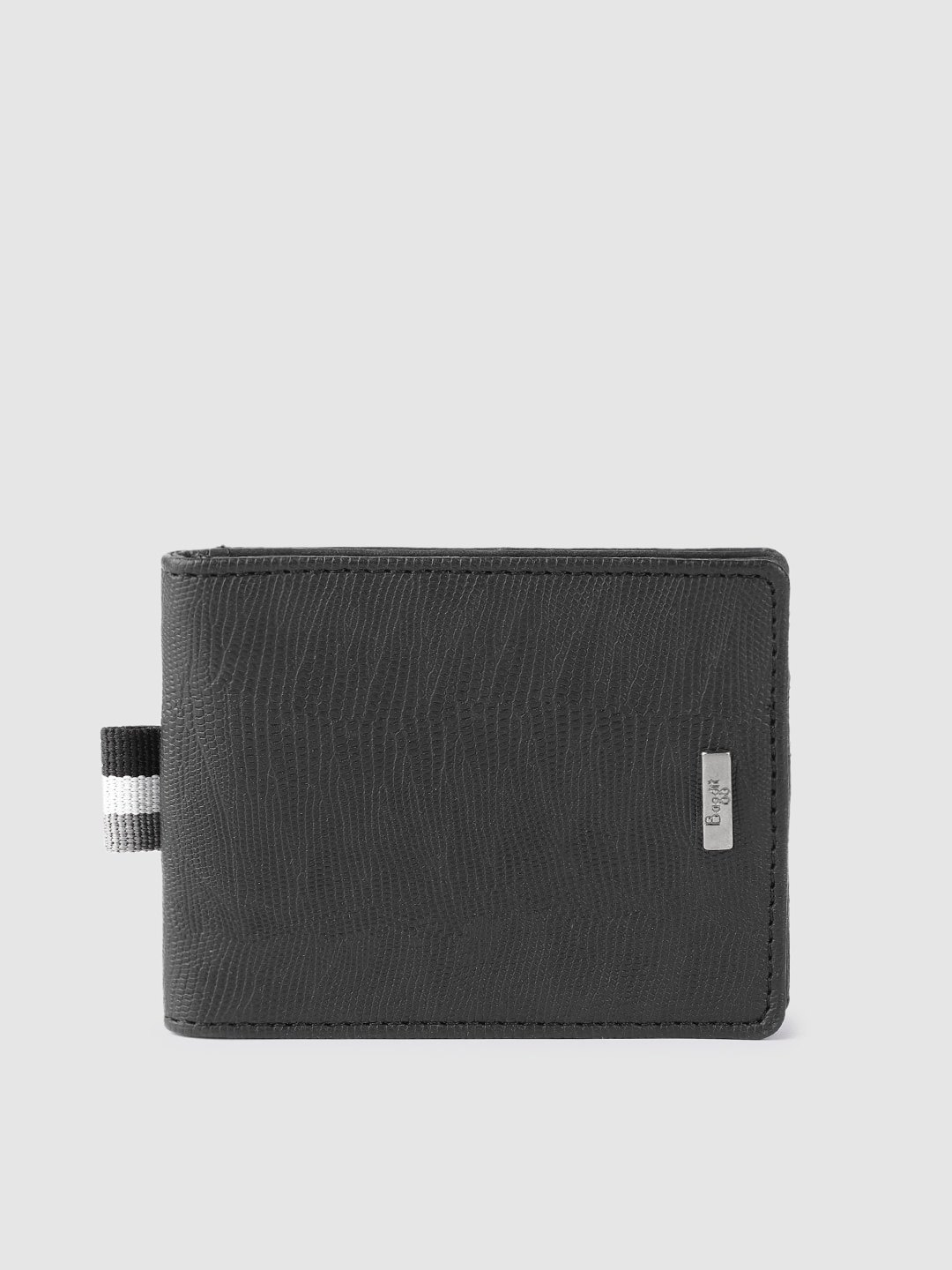 

Baggit Men Black Animal Textured GCCH JUBILANT TIZZY Two Fold Wallet