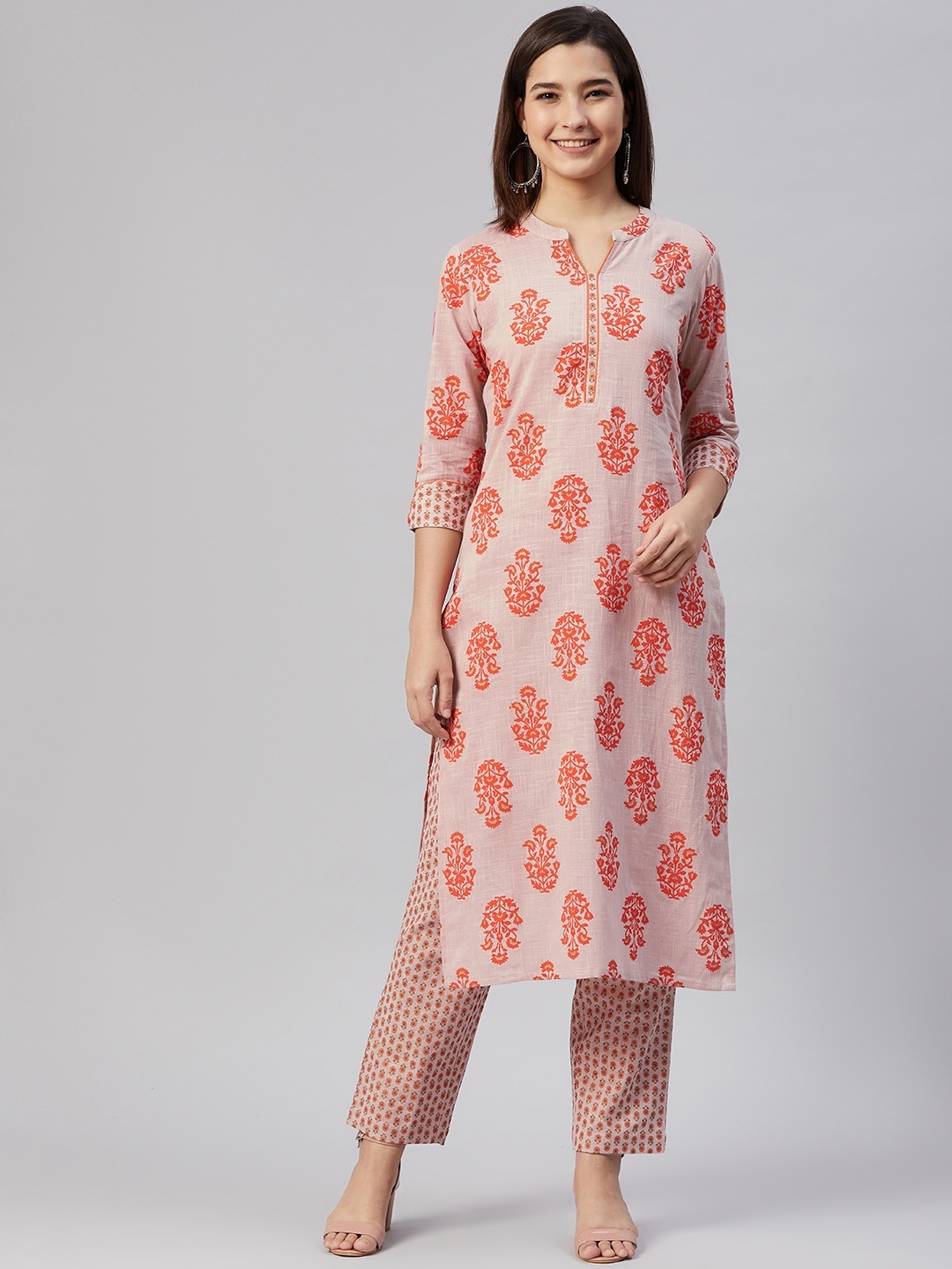

AHIKA Women Mauve & Red Ethnic Motifs Printed Kurta with Trousers