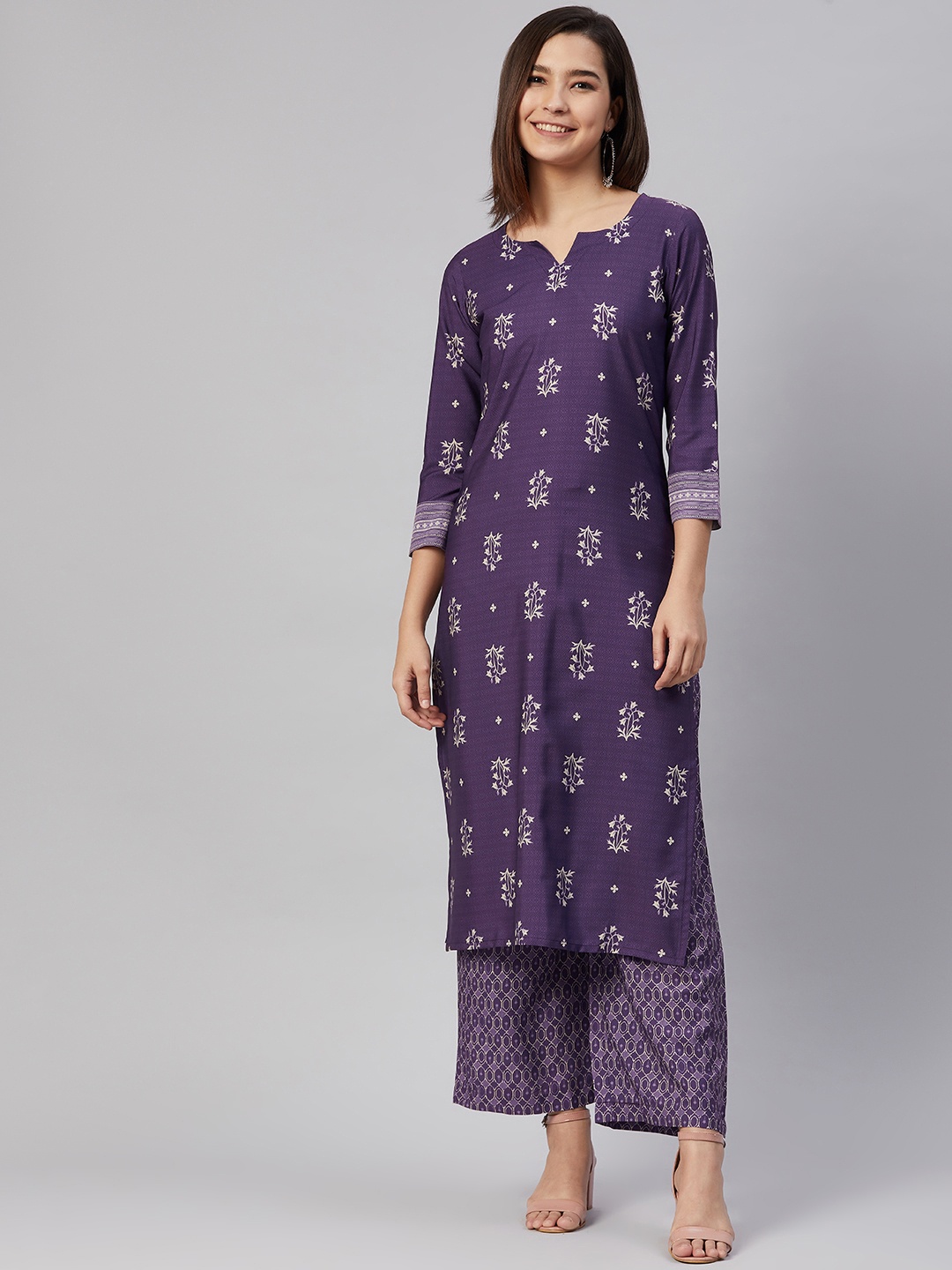 

AHIKA Women Purple & White Floral Printed Kurta with Palazzos