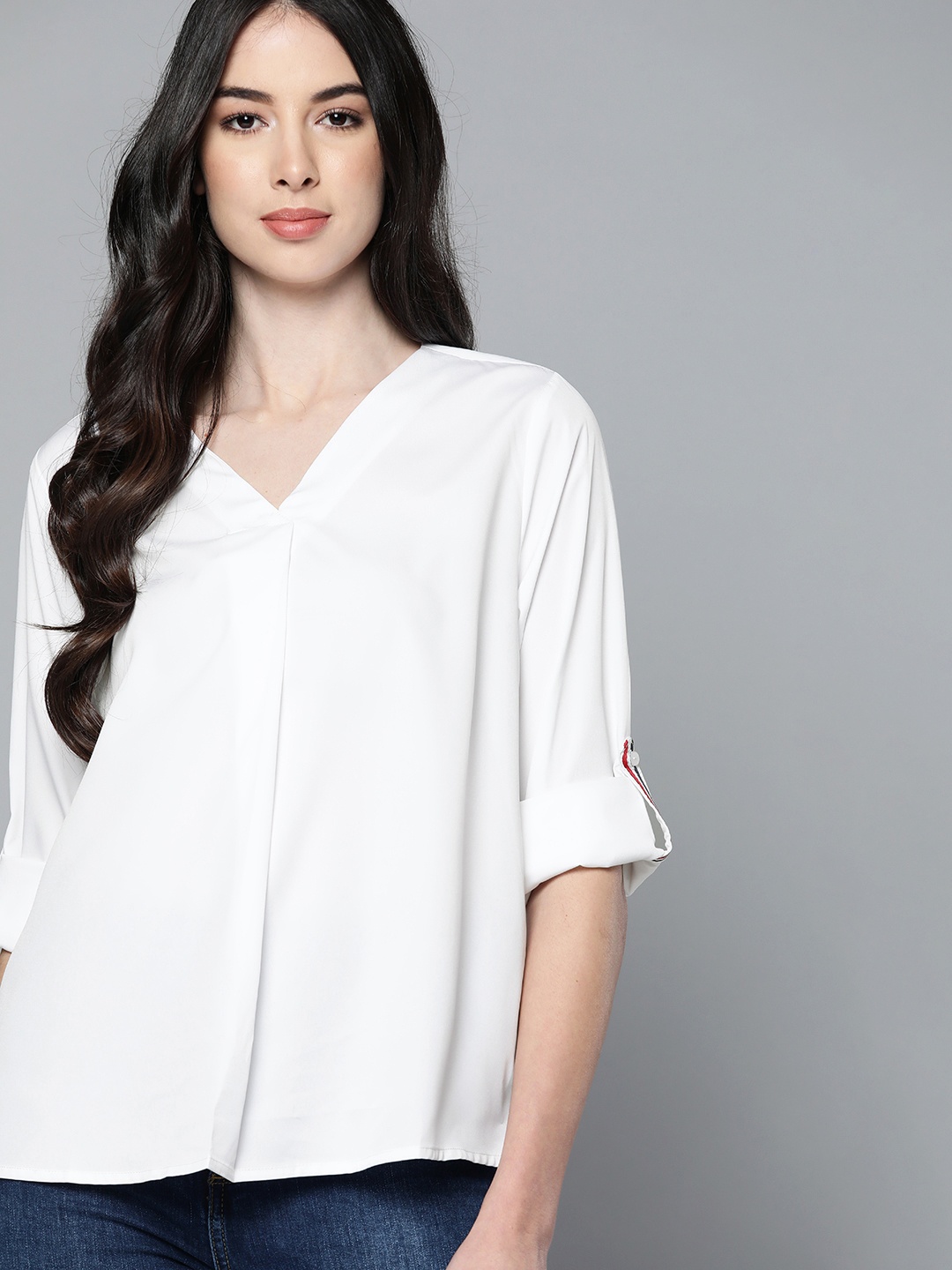 

Harvard White Roll-Up Sleeves Top