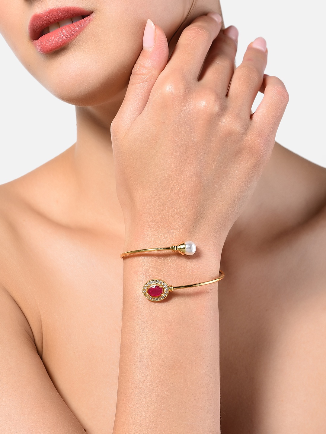 

AMI Women Pink Brass Cubic Zirconia Gold-Plated Kada Bracelet