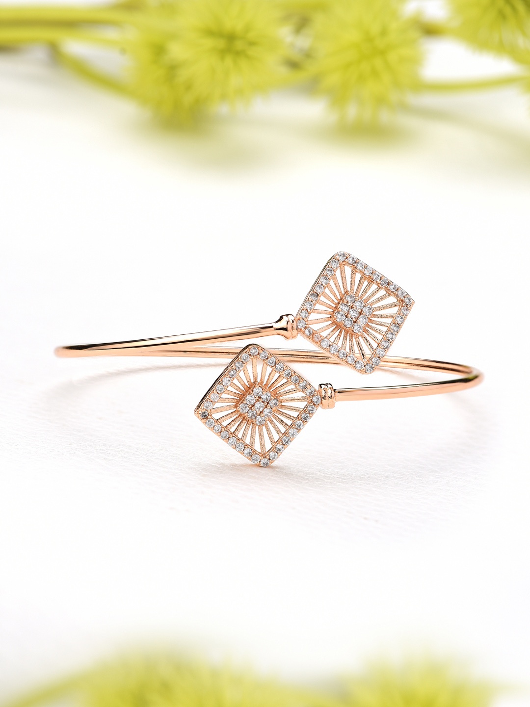

AMI Women Rose Gold & White Brass Cubic Zirconia Rose Gold-Plated Kada Bracelet