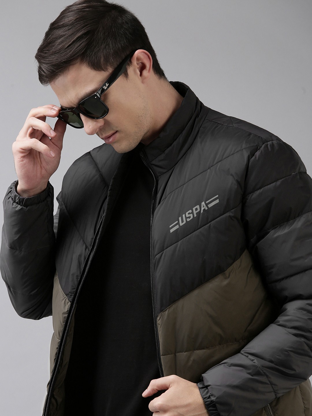 

U S Polo Assn Men Olive Green & Black Colourblocked Puffer Jacket