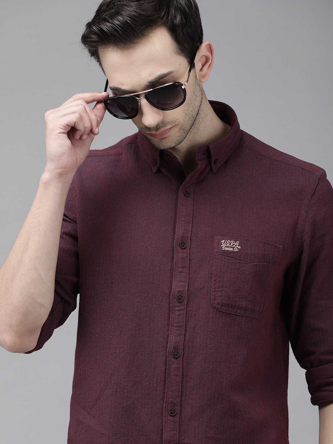 

U S Polo Assn Denim Co Men Maroon Solid Slim Fit Casual Shirt