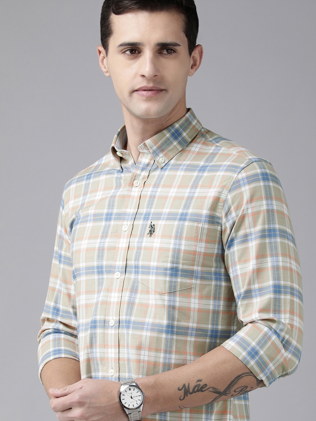 

U S Polo Assn Men Beige & Blue CheckedPure Cotton Casual Shirt
