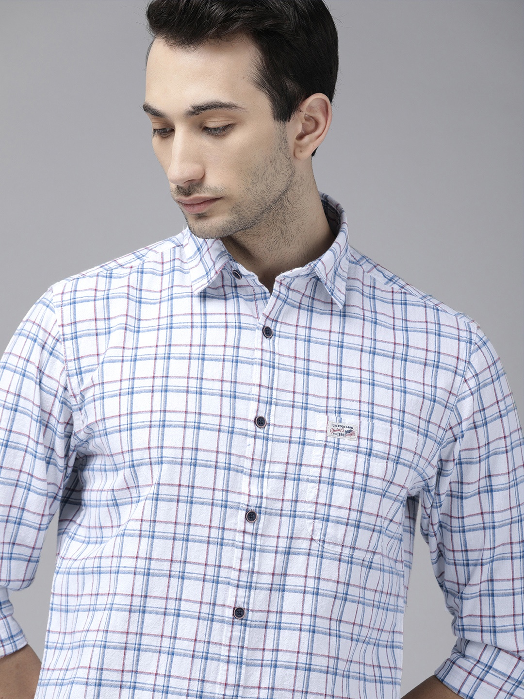 

U. S. Polo Assn. Denim Co. Men White & Blue Slim Fit Checked Casual Shirt
