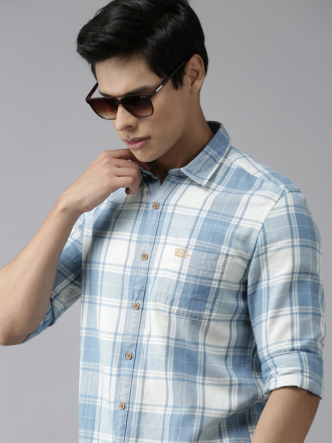 

U.S. Polo Assn. Denim Co. Men Blue & White Checked Slim Fit Casual Shirt