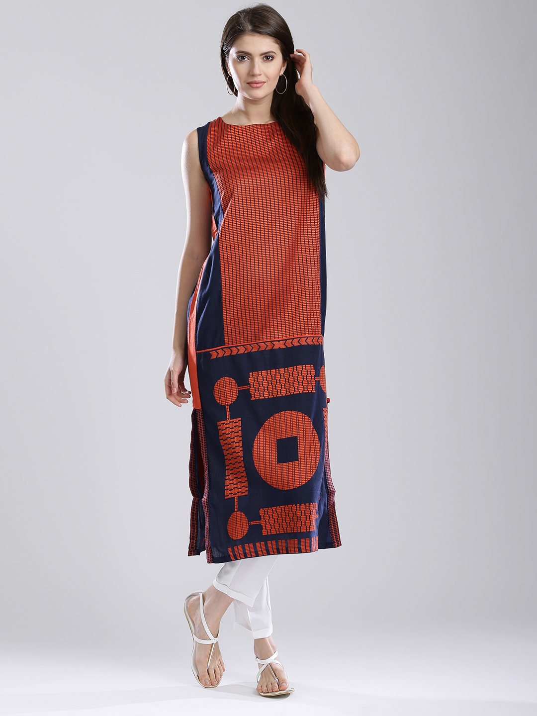 

W Women Straight Cotton Kurta, Navy blue