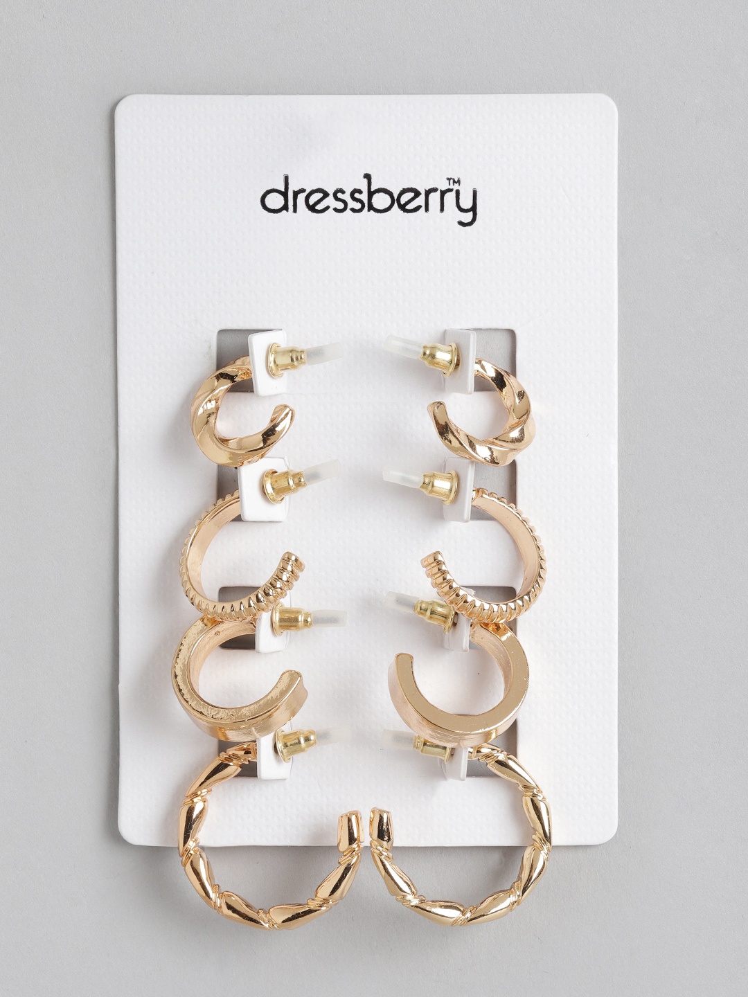 

DressBerry Set of 4 Gold-Plated Crescent Shaped Half Hoop Earrings