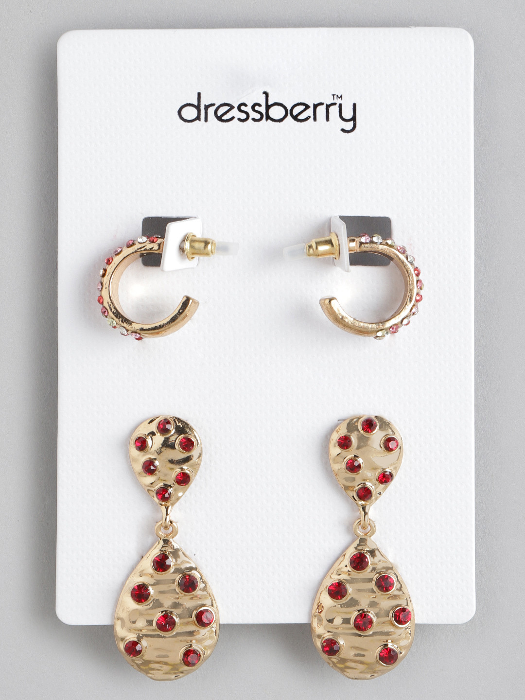 

DressBerry Set of 2 Gold-Plated Stone-Studded Earrings
