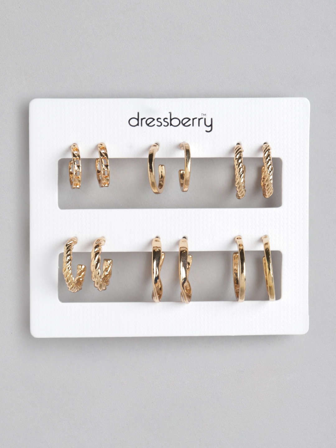 

DressBerry Set of 6 Gold-Plated Crescent Shaped Half Hoop Earrings