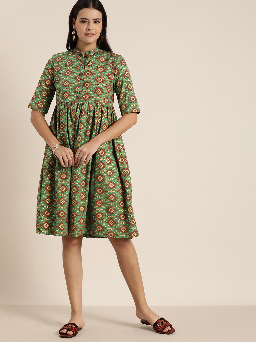 

Sangria Green & Rust Ethnic Motifs Ethnic A-Line Dress