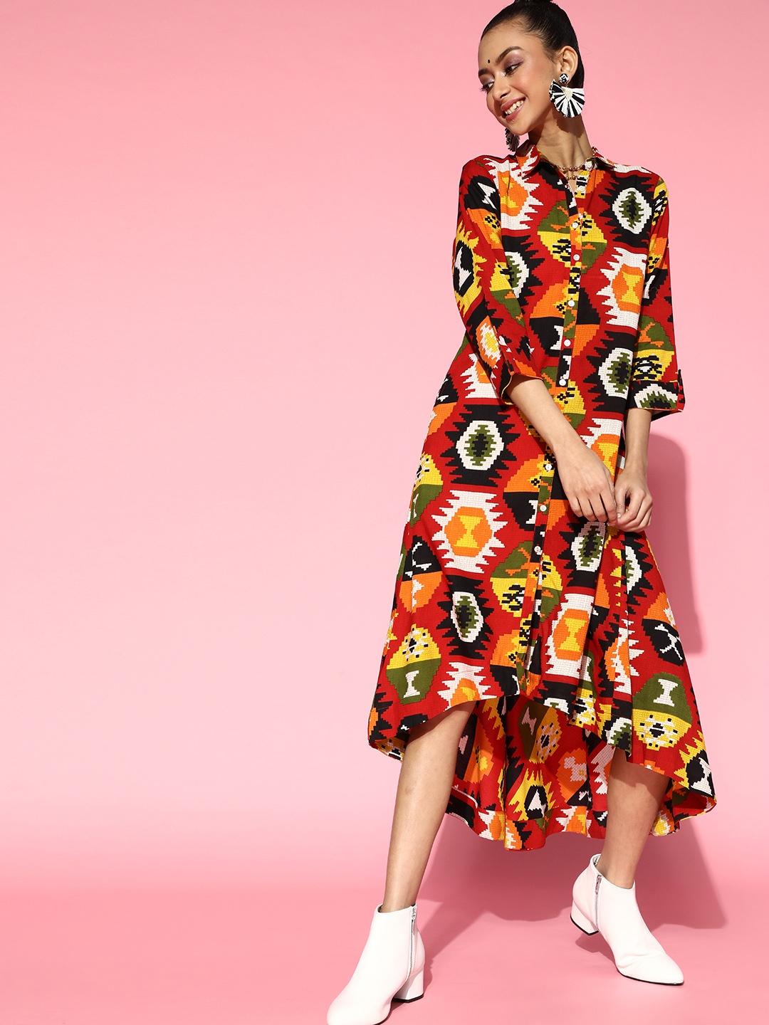 

Sangria Red & Black Geometric Printed A-Line Midi Dress