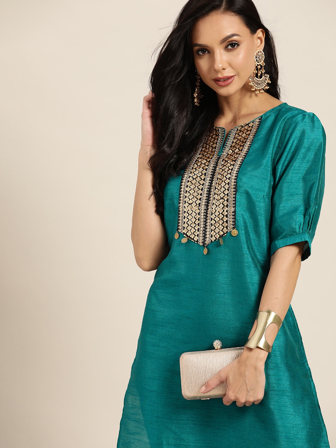 

Sangria Women Teal Green Yoke Design Sequinned Kurta with Trousers
