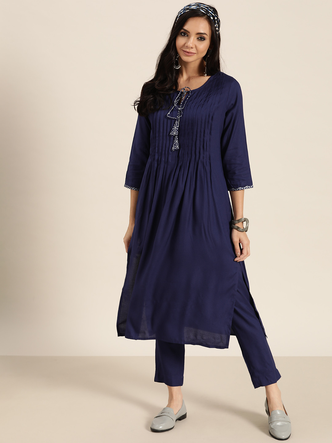 

Sangria Women Navy Blue Pleated Kurta with Trousers