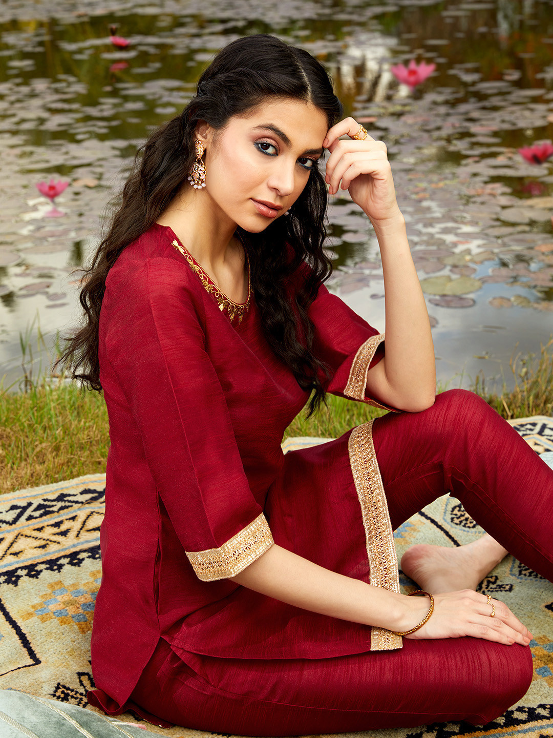 

Sangria Women Maroon Solid Regular Kurta with Trousers