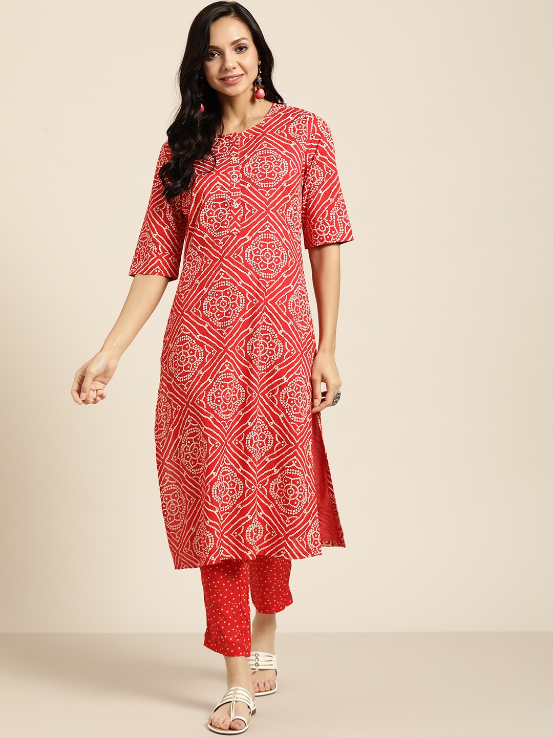 

Sangria Women Red & White Printed Regular Kurta with Trousers