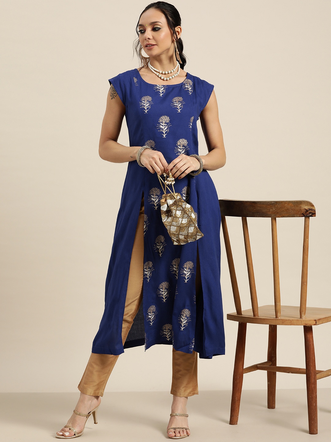 

Sangria Women Blue & Golden Ethnic Motifs Printed High-Slits Kurta