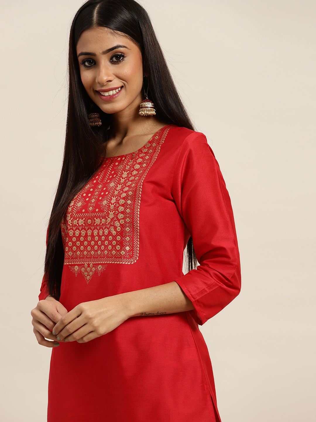 

Sangria Women Red & Golden Yoke Design Straight Kurta