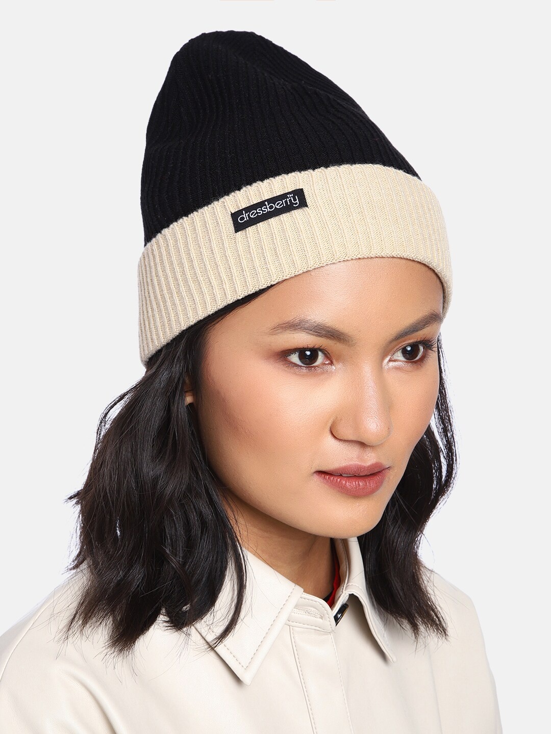 

DressBerry Women Black & Beige Colourblocked Beanie