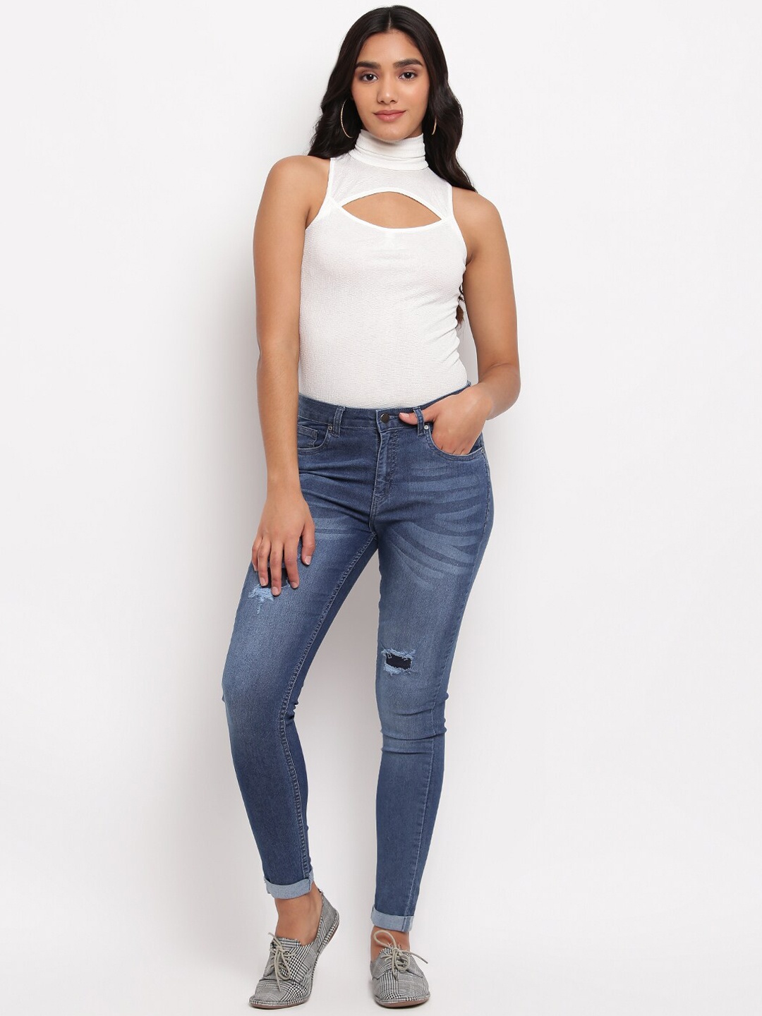

TALES & STORIES Women Blue Skinny Fit Mildly Distressed Light Fade Jeans