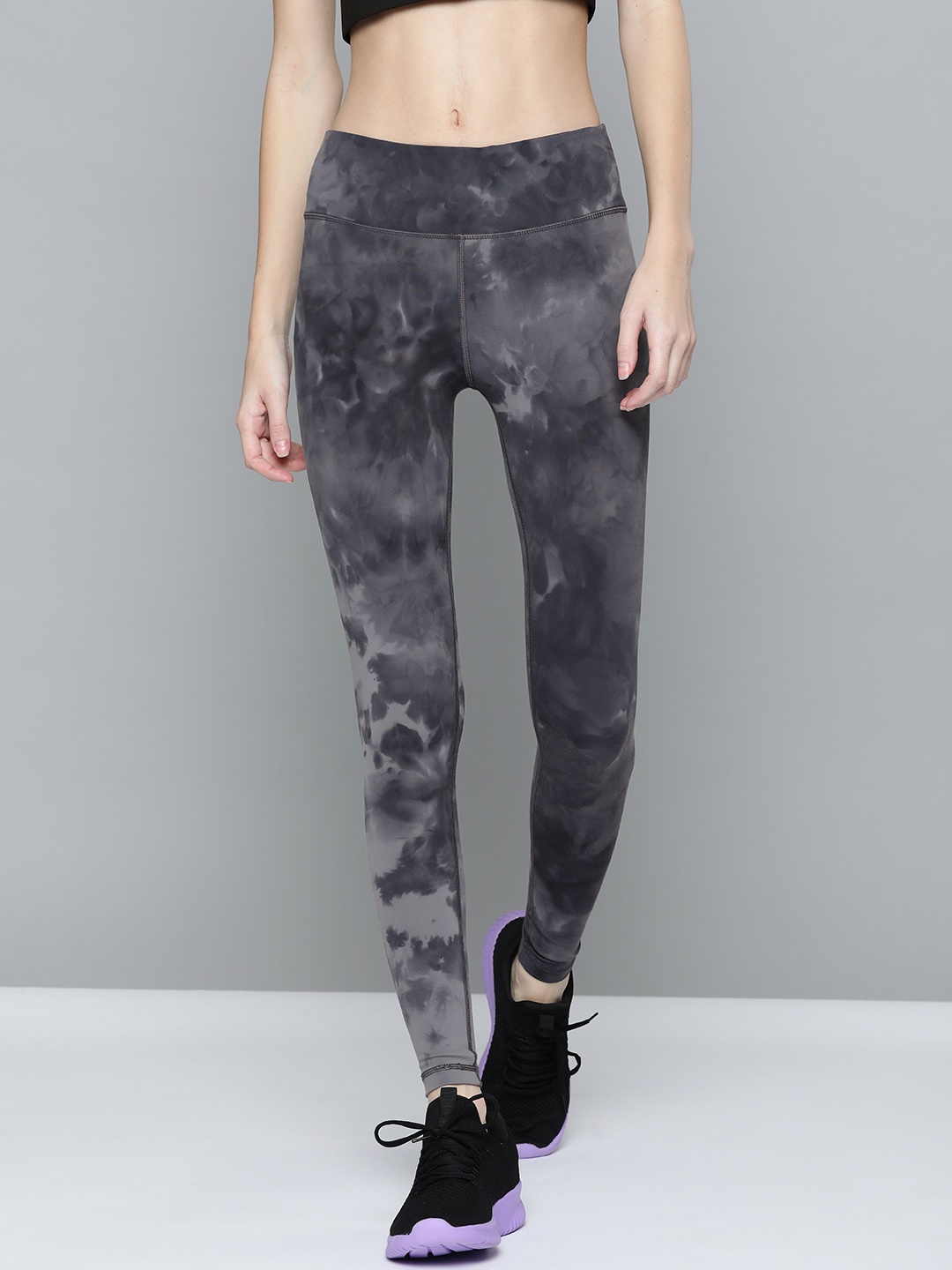 

Fitkin Women Black & Grey Tie & Dye Quick-Dry Tights