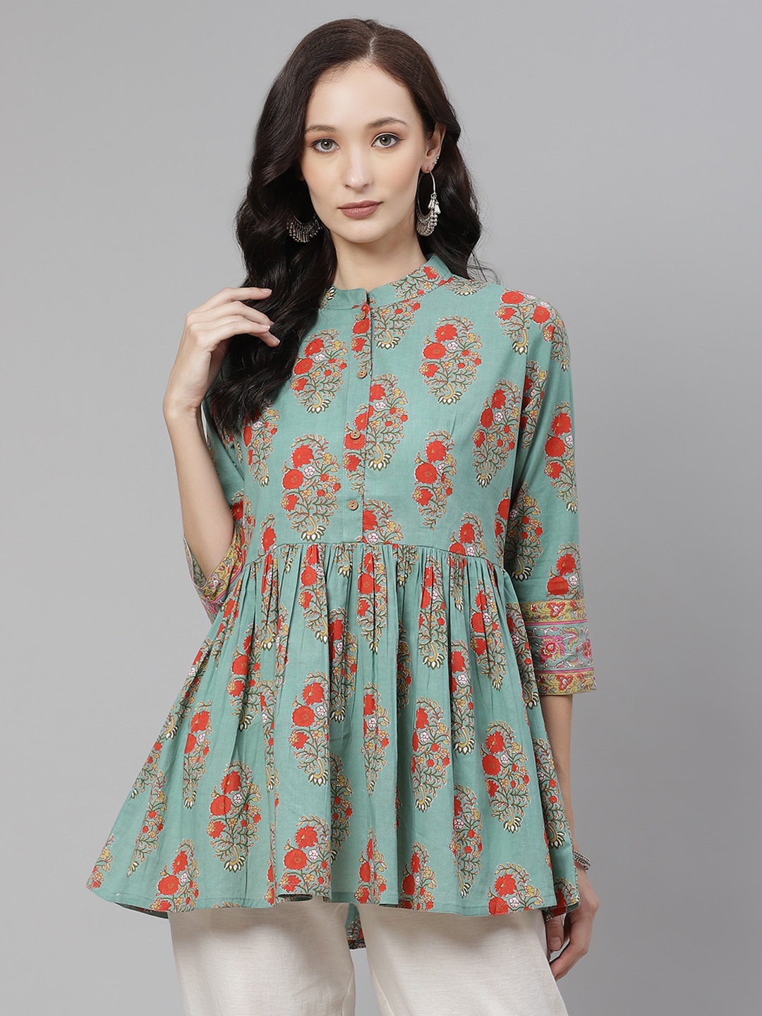 

Divena Green & Red Printed Mandarin Collar Pure Cotton A-Line Top