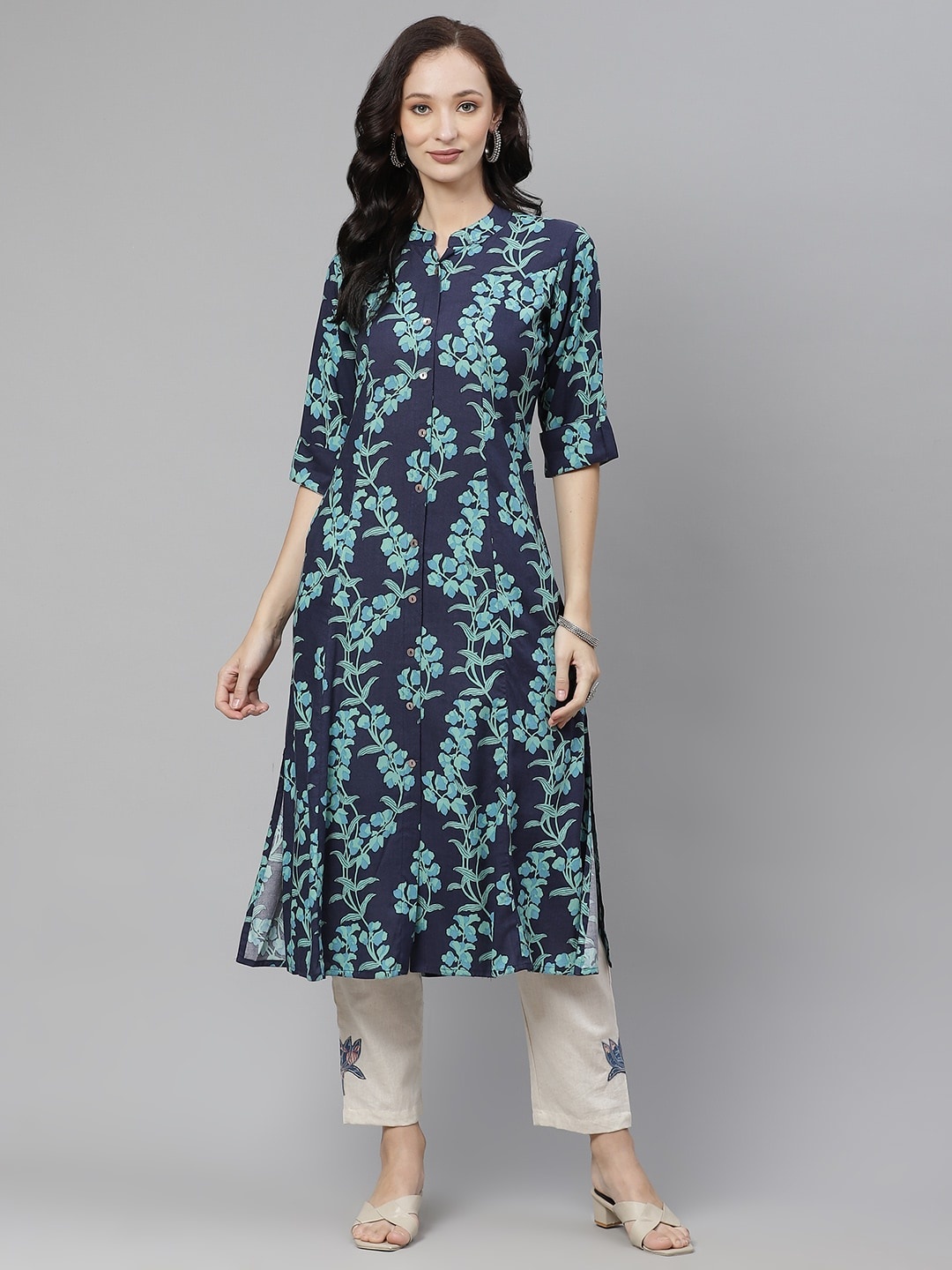 

Divena Women Navy Blue & Sea Green Printed Kurta