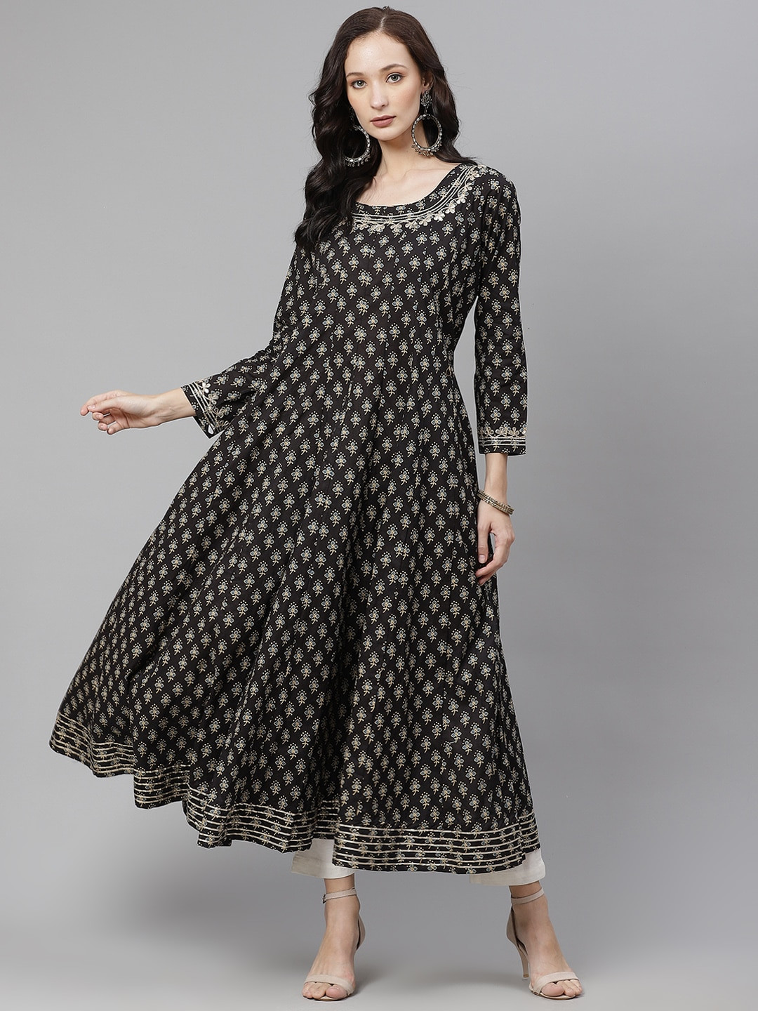 

Divena Women Black & Beige Pure Cotton Ethnic Motifs Printed Kurta