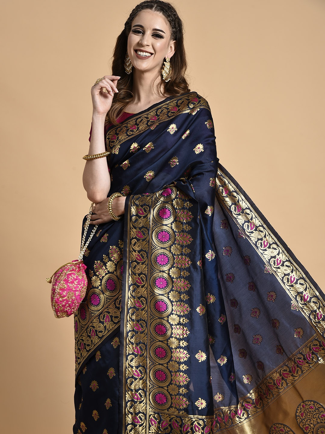 

Sangria Navy Blue & Pink Floral Zari Silk Blend Heavy Work Banarasi Saree