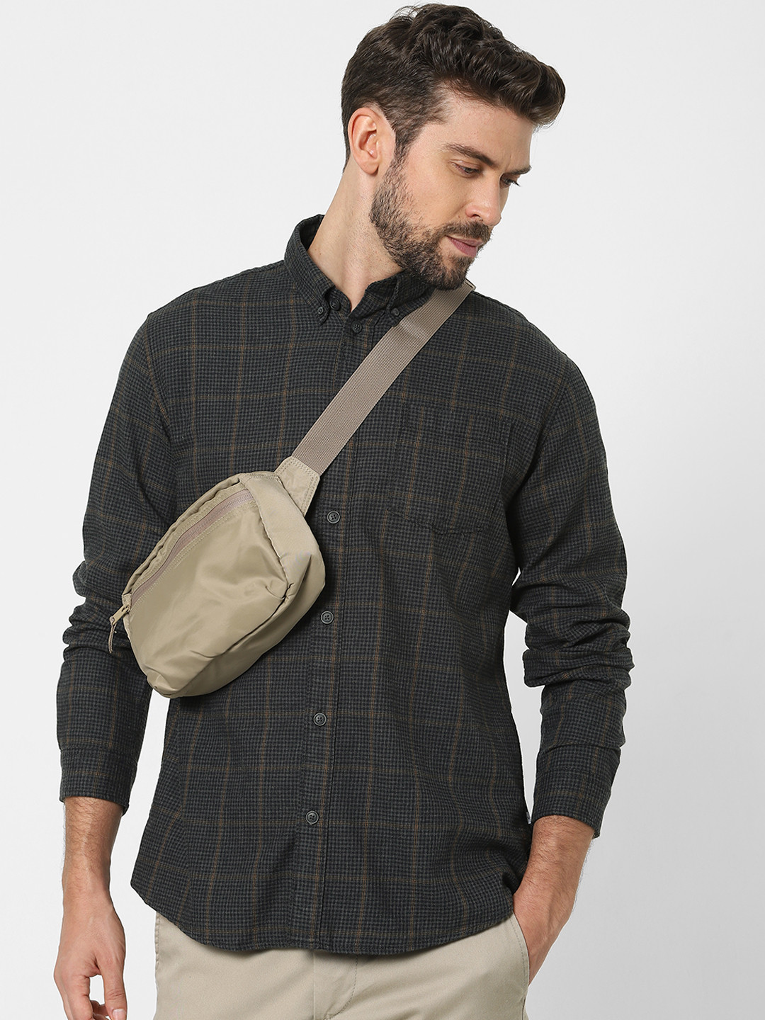 

SELECTED Men Black & Grey Checked Casual Shirt