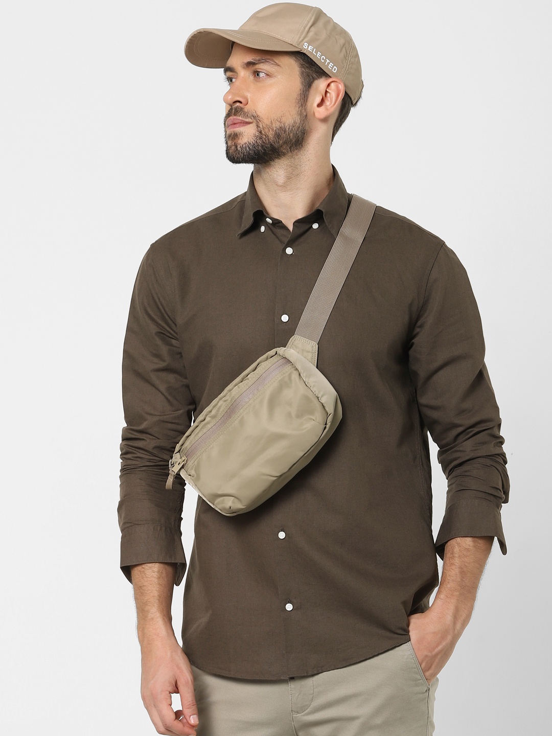 

SELECTED Men Coffee Brown Opaque Casual Linen Shirt
