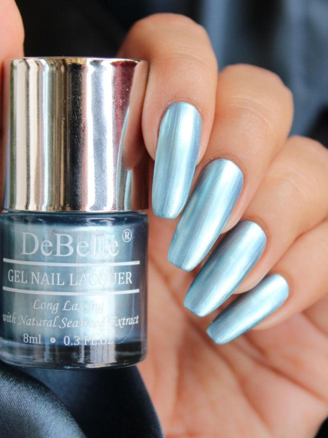 

DeBelle Gel Nail Lacquer - Aqua Frenzy 8 ml, Blue