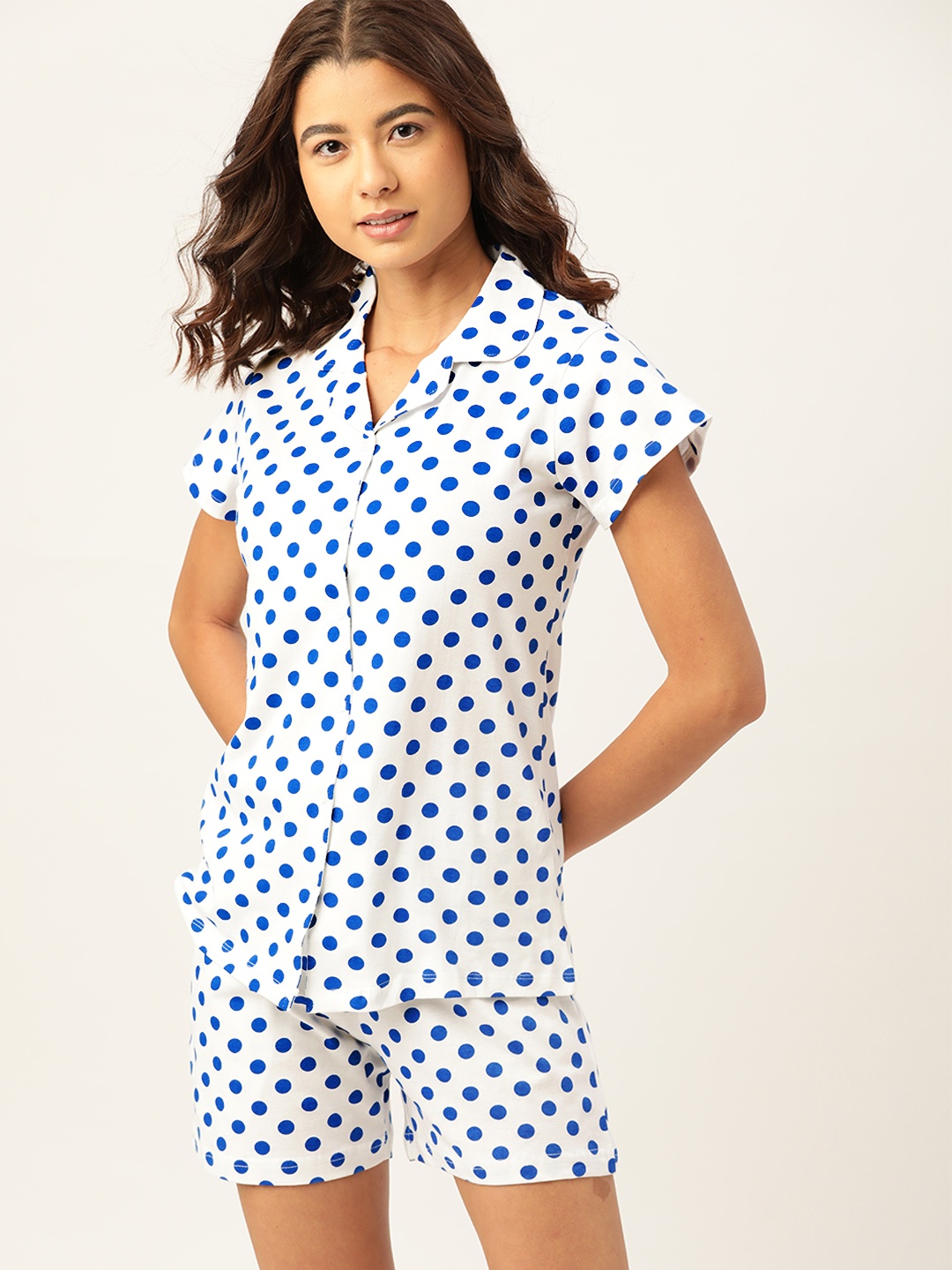 

ETC Women White & Blue Pure Cotton Polka Dots Print Shorts Set