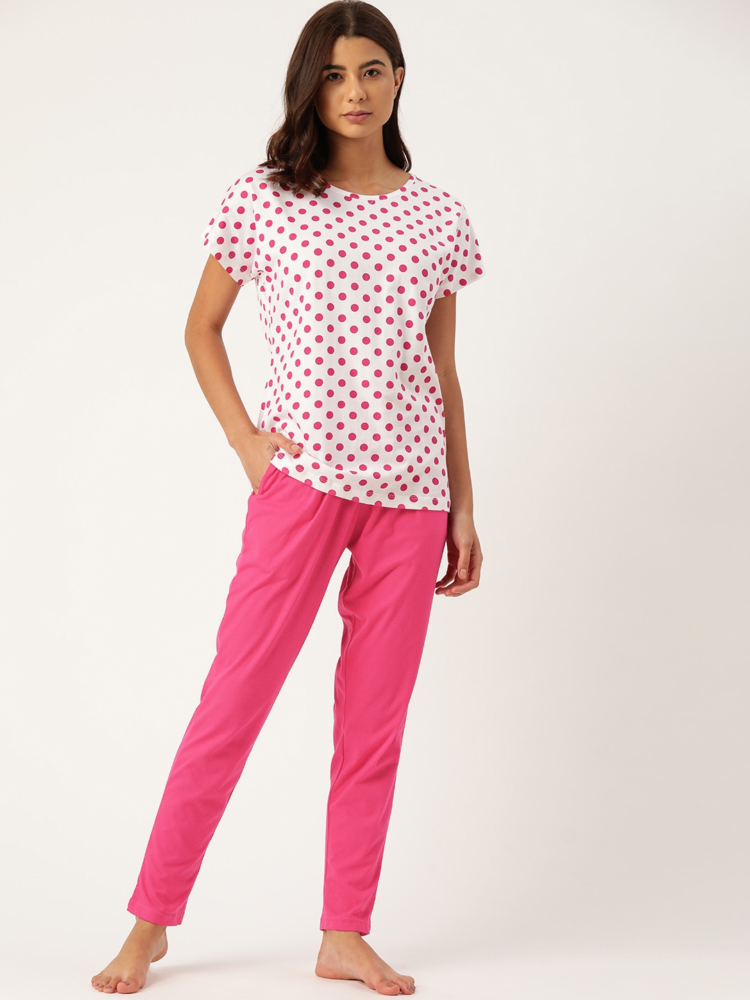 

ETC Women Pink & White Pure Cotton Printed Night suit