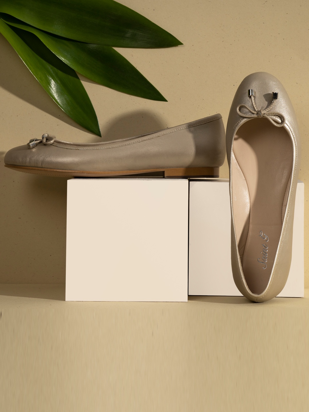 

Saint G Women Nude-Coloured Leather Ballerinas Flats