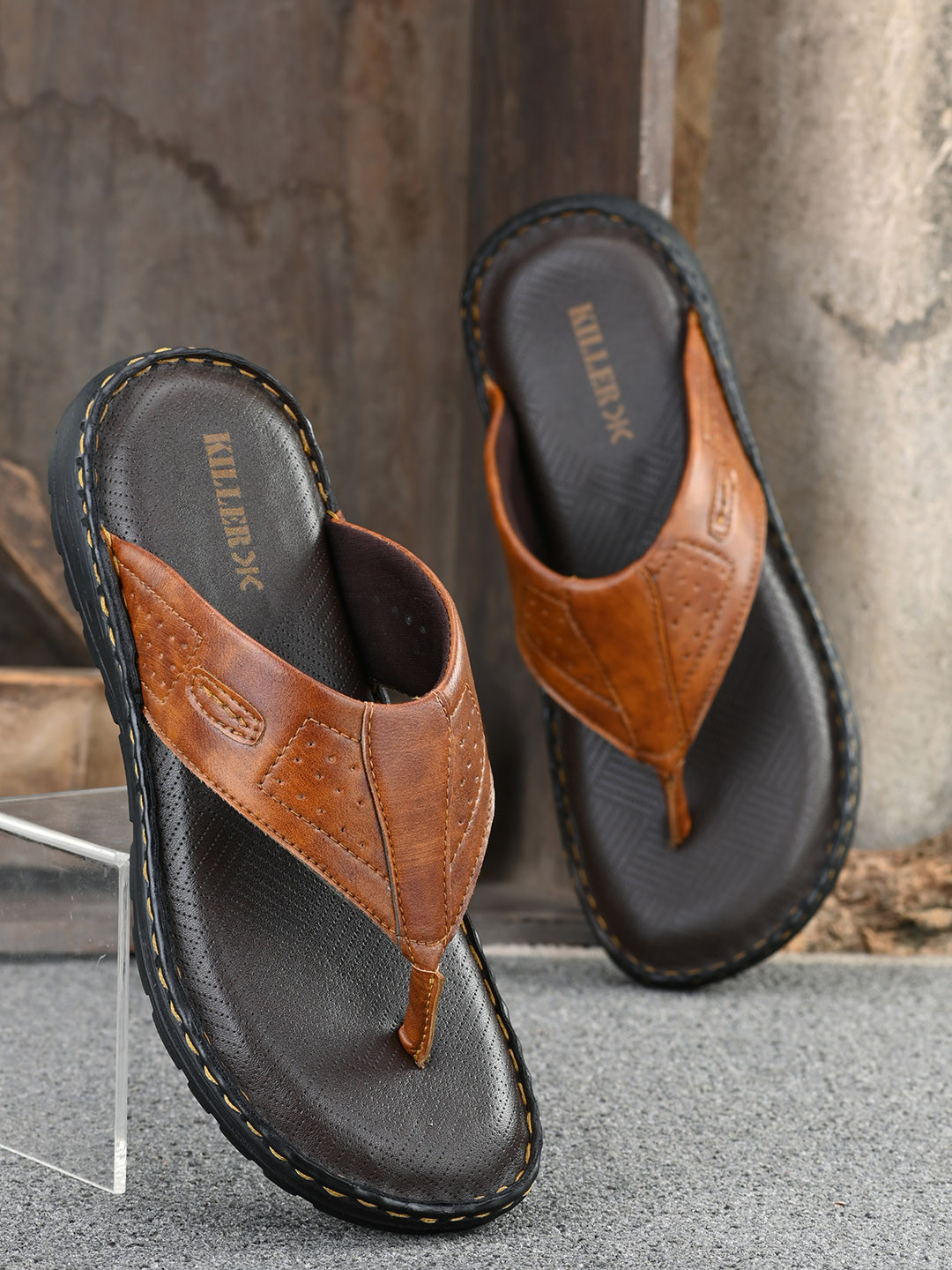 

Killer Men Tan & Black Room Slippers