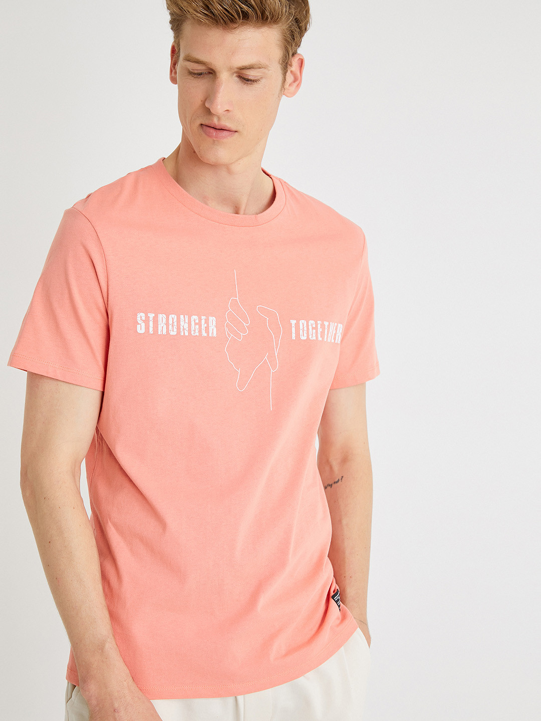 

Koton Men Pink Typography Printed Pure Cotton T-shirt